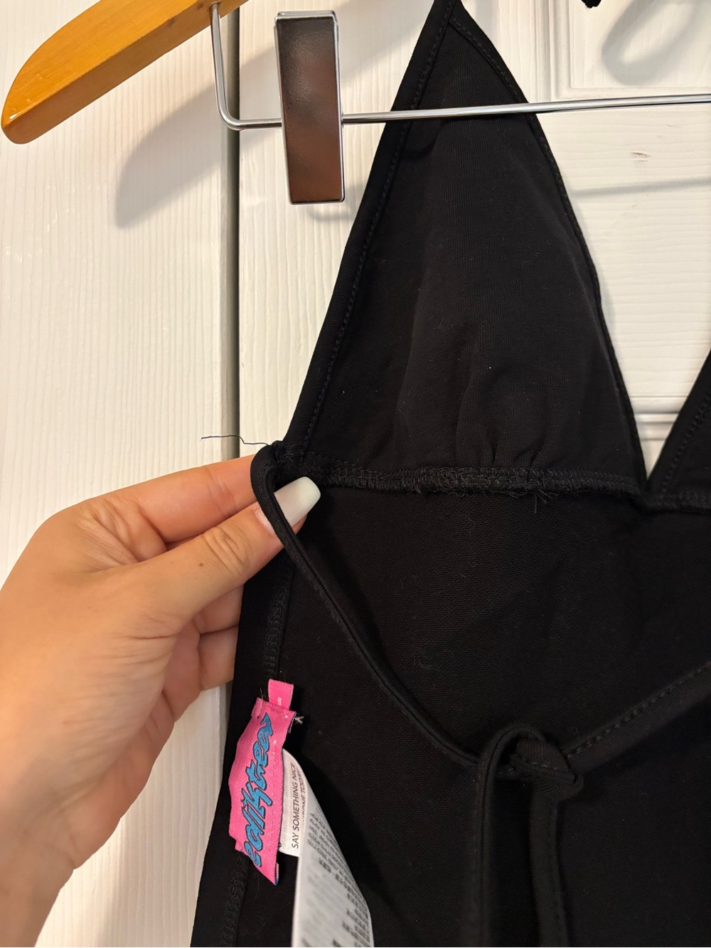 Edikted Lia Open Back Tie Top NEVER WORN - Picture 8 of 8